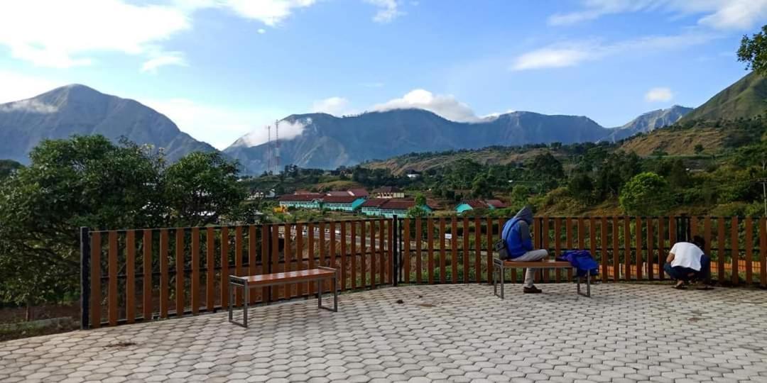 Rinjani Hill Hotel Sembalunlawang Exterior foto